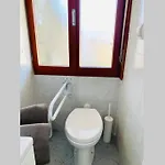 شقة Tiny In