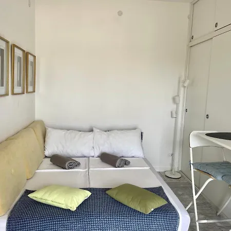 Appartement Tiny In *